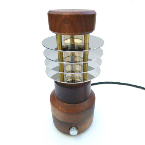 Lucerna_220-NR-DI-M (1)